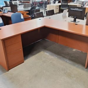 HON 10500 Series 30" x 72" Desk