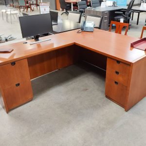 KNOLL REFF 66" x 30" L-Desk
