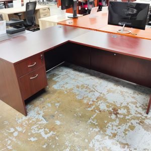 Lorell 30" x 60" Desk Right Return Mahogany
