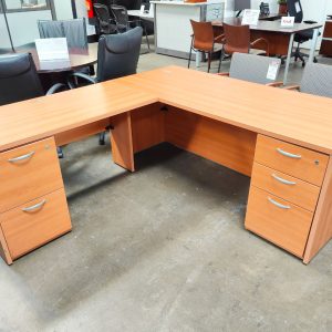 TEKNION 30" x 72" Desk Left Hand Return Cherry