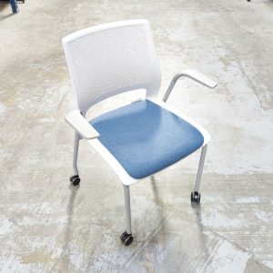 SIT ON IT LUMIN Training Room Chair
