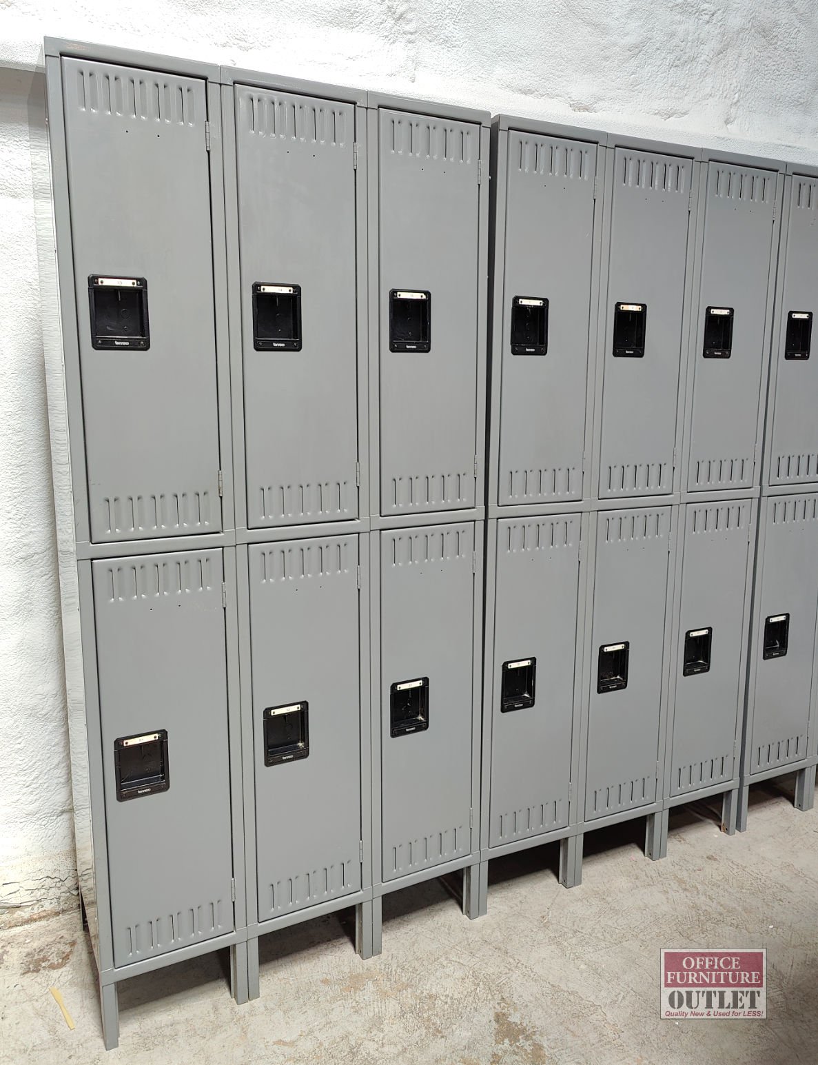 Tennsco Lockers 6 Door
