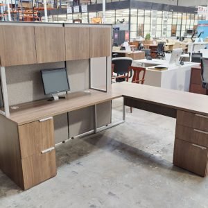 HON VOI SERIES Desk With Hutch
