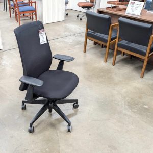 HAWORTH Very Task Chair Black Mesh