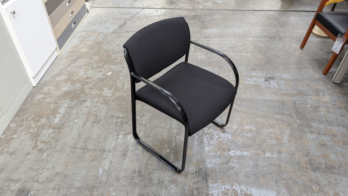 Steelcase Players Guest Arm Chair