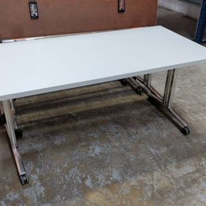 HERMAN MILLER Flip Top Training Table