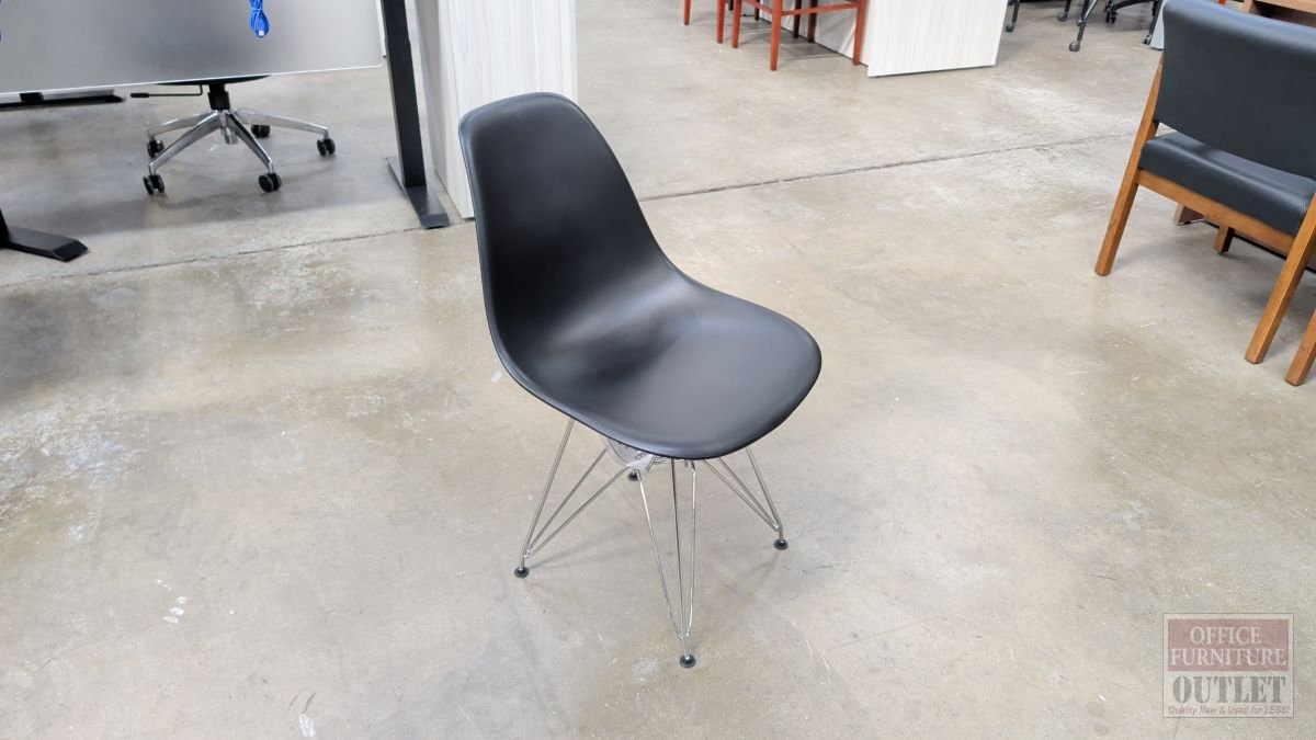 AEON Breakroom Chairs