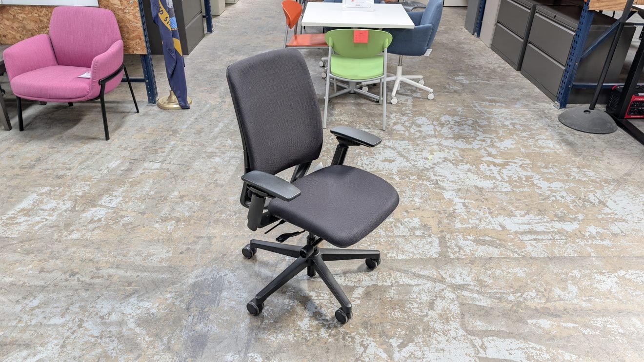STEELCASE Amia Task Chair Black Fabric