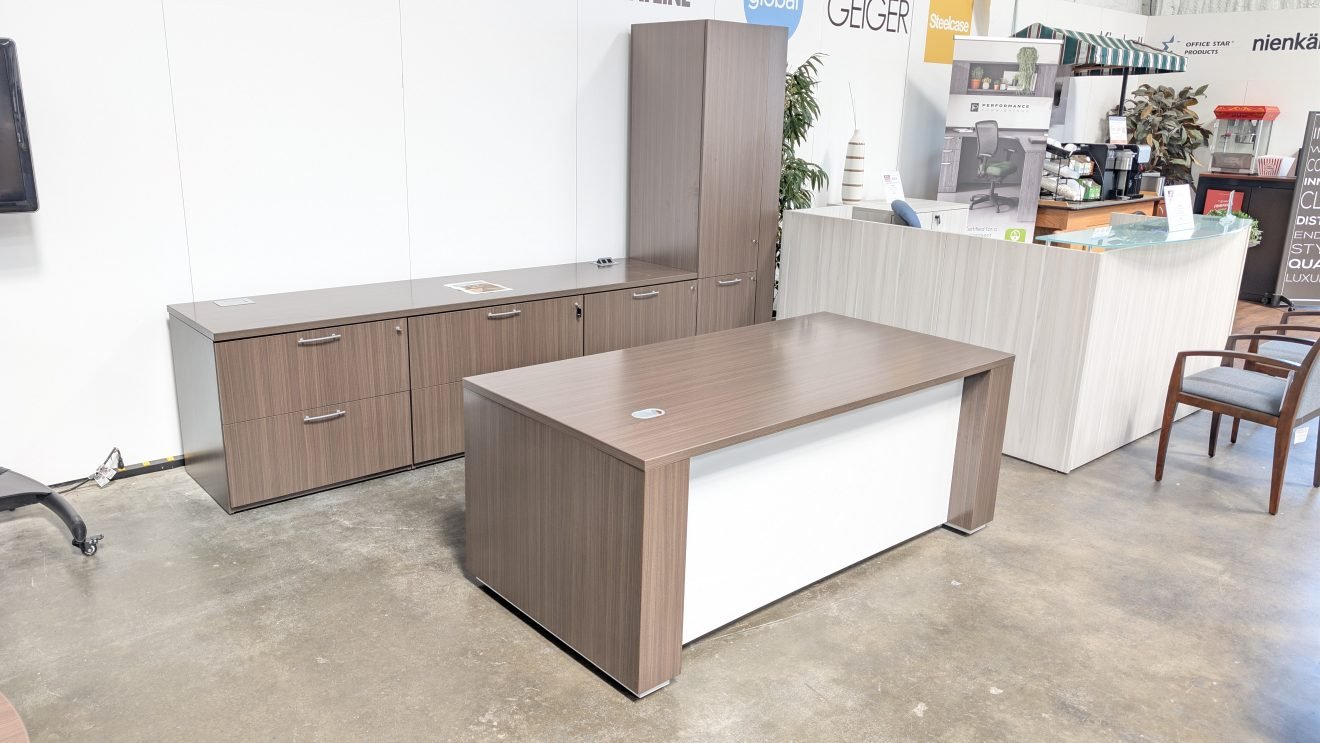 NATIONAL TESSERA SERIES Sit to Stand Desk