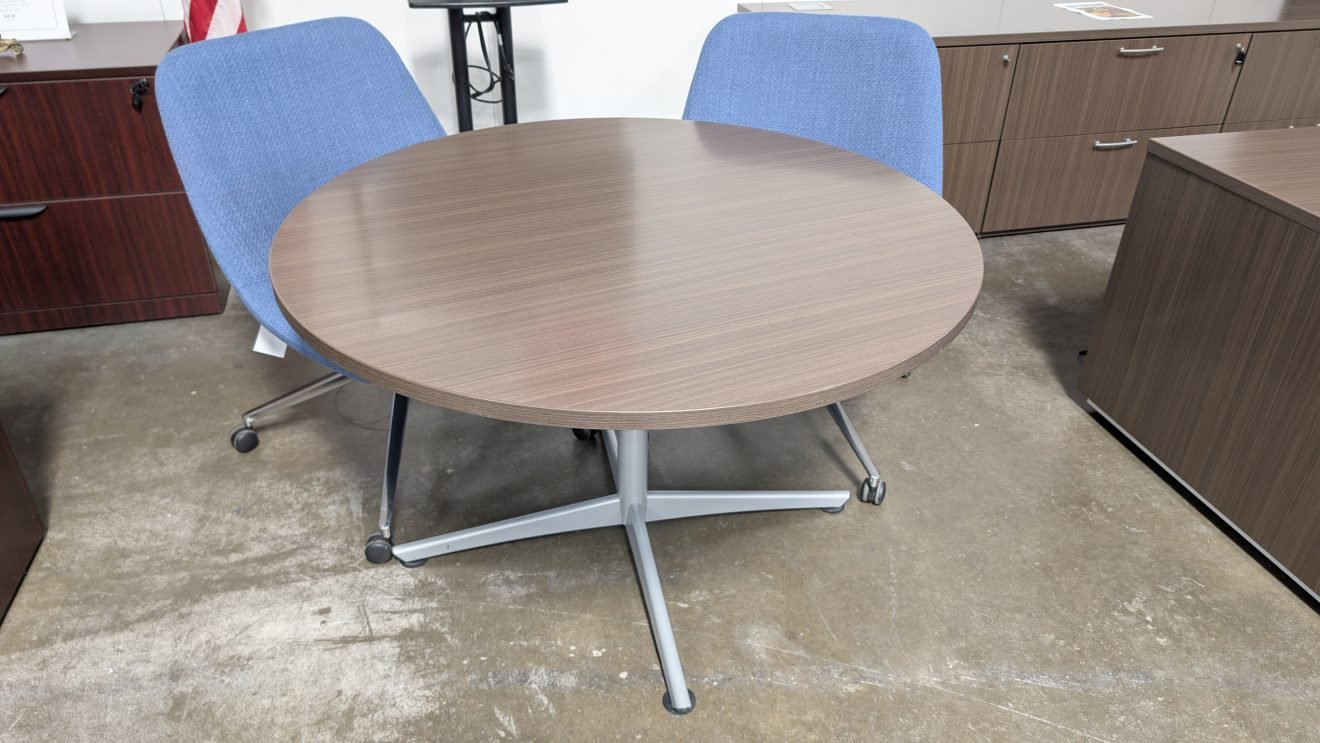 NATIONAL TESSERA SERIES 48" Round Table