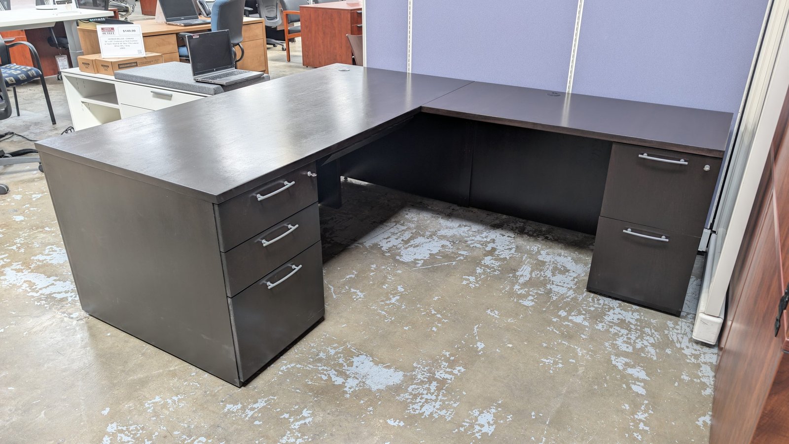 NATIONAL Desk Right Return