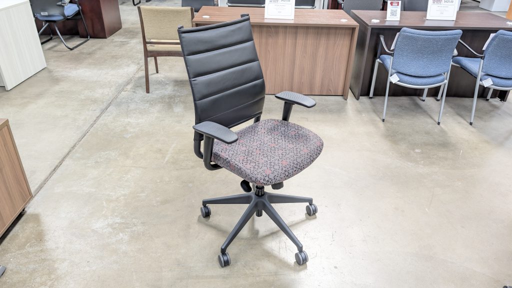 SIT ON IT WIT Task Chair