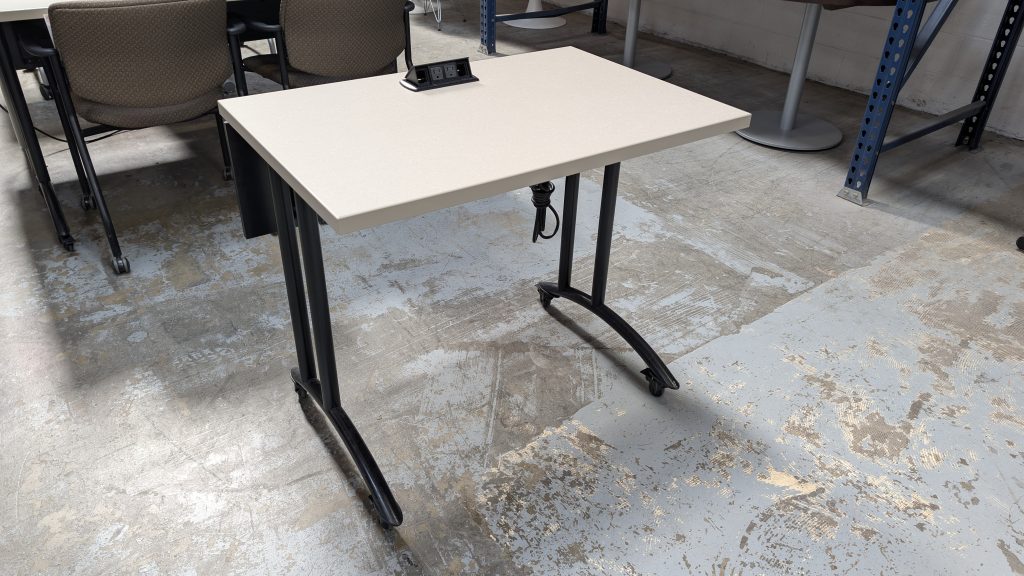 TEKNION Training Table