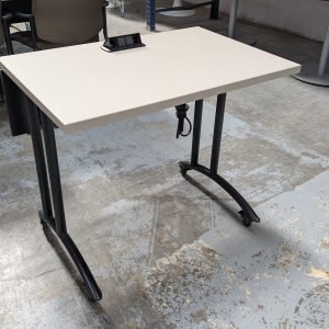 TEKNION Training Table