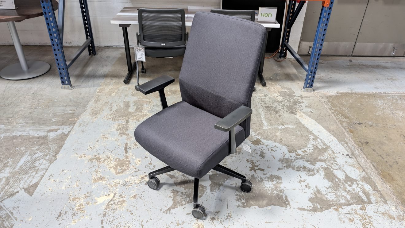 Steelcase Siento Conference Chair