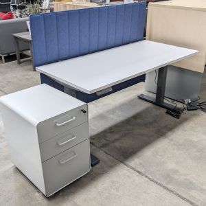 POPPIN - L3 SERIES Sit to Stand Desk