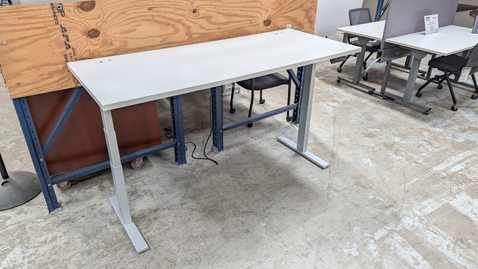 HAWORTH Sit to Stand Desk