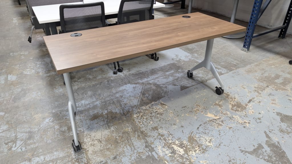 HON Rolling Flip Top Training Table