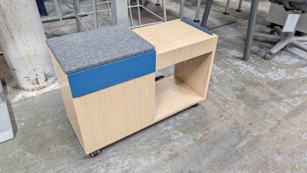 WATSON Mobile Pedestal