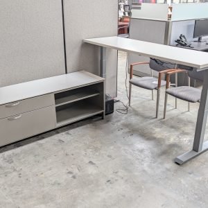 HERMAN MILLER / AIS Sit to Stand Desk