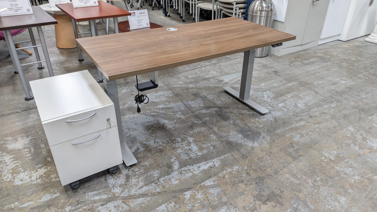 HON – COORDINATE Sit to Stand Desk Modern Walnut
