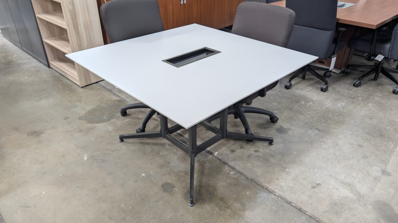 Haworth Jive 48in Square Collaboration Table